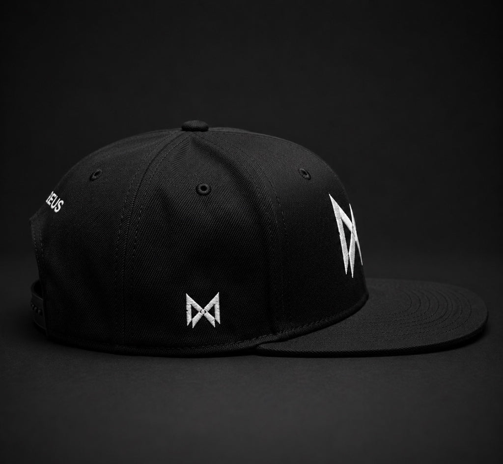 MAZEUS Apex Snapback